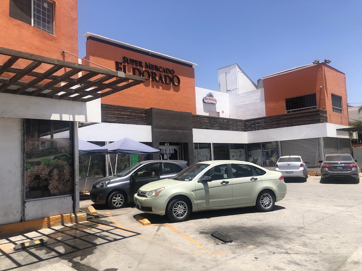 Mercado El Dorado